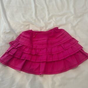 Lululemon hot pink ruffled skirt. Size 2